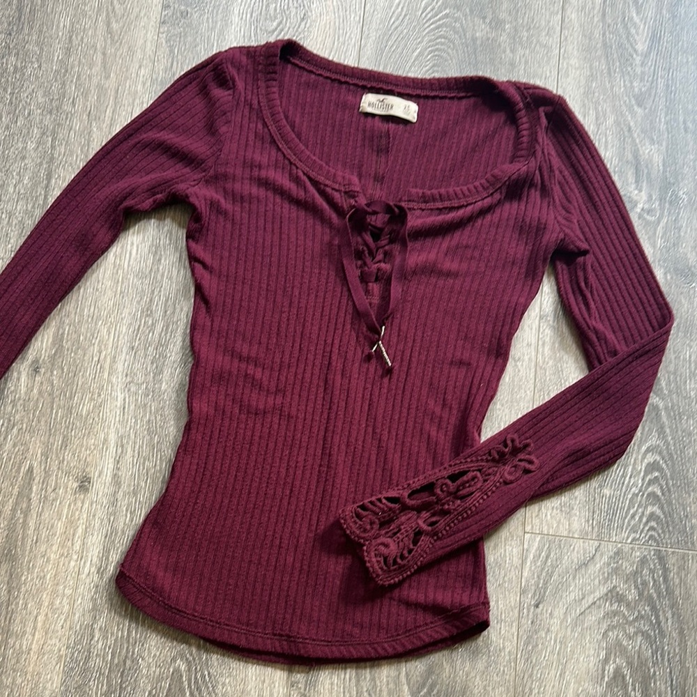 Hollister Burgundy lace up long sleeve top Y2K